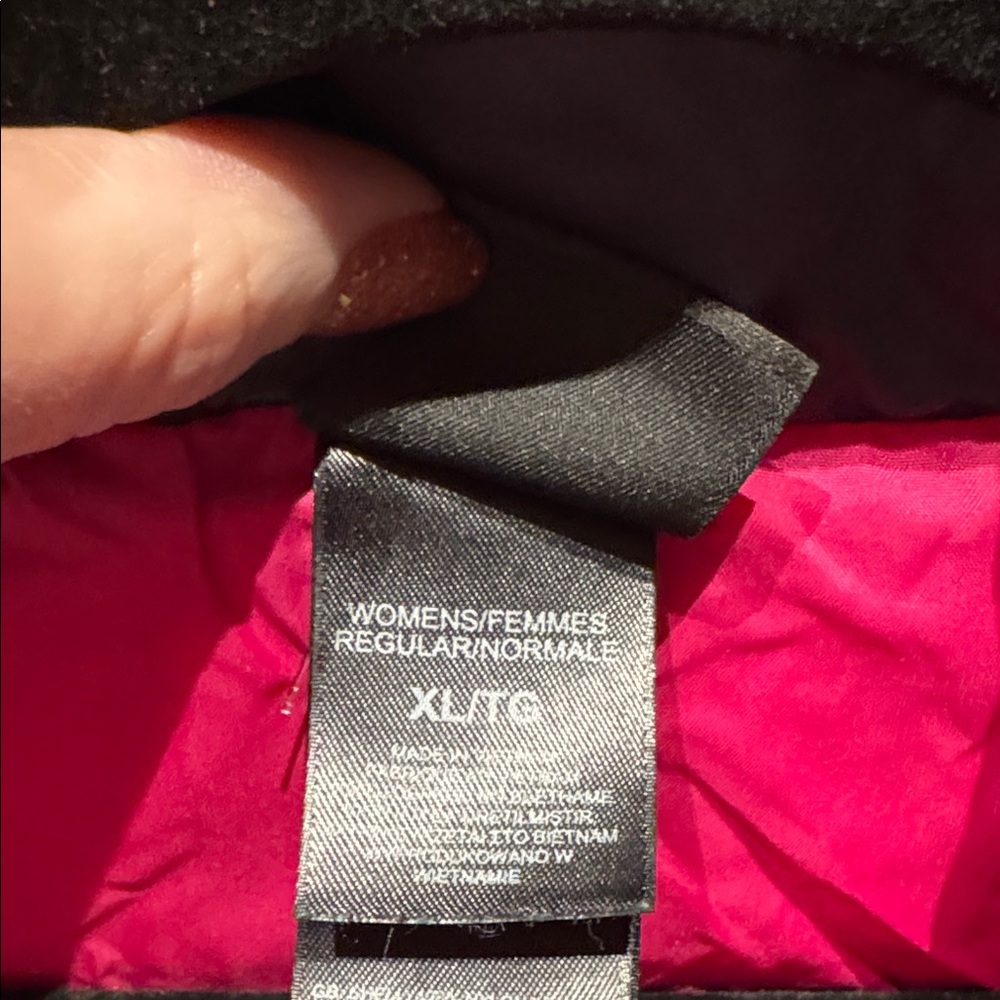 The North Face Dark Purple Vest with Pink Lining EUC Womens XL - Picture 5 of 8